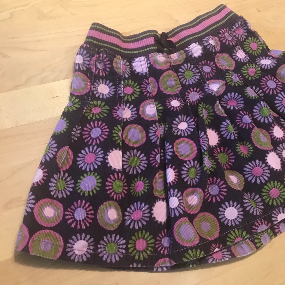 3/$15 🌸 Carter Girls Floral Corduroy Skirt